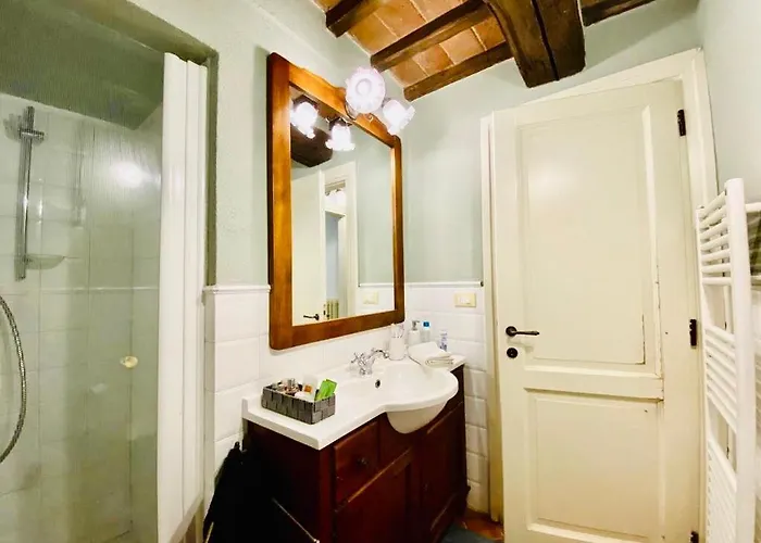 Vicolo Curtatone 30 * Foiano Della Chiana