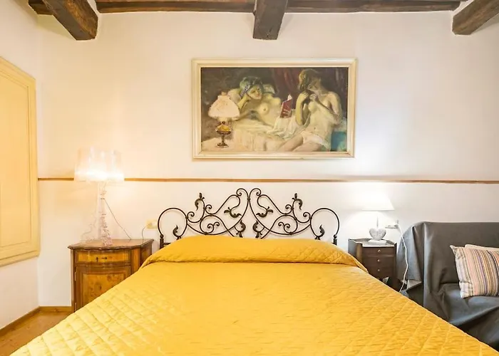 Casa vacanze Vicolo Curtatone 30 *